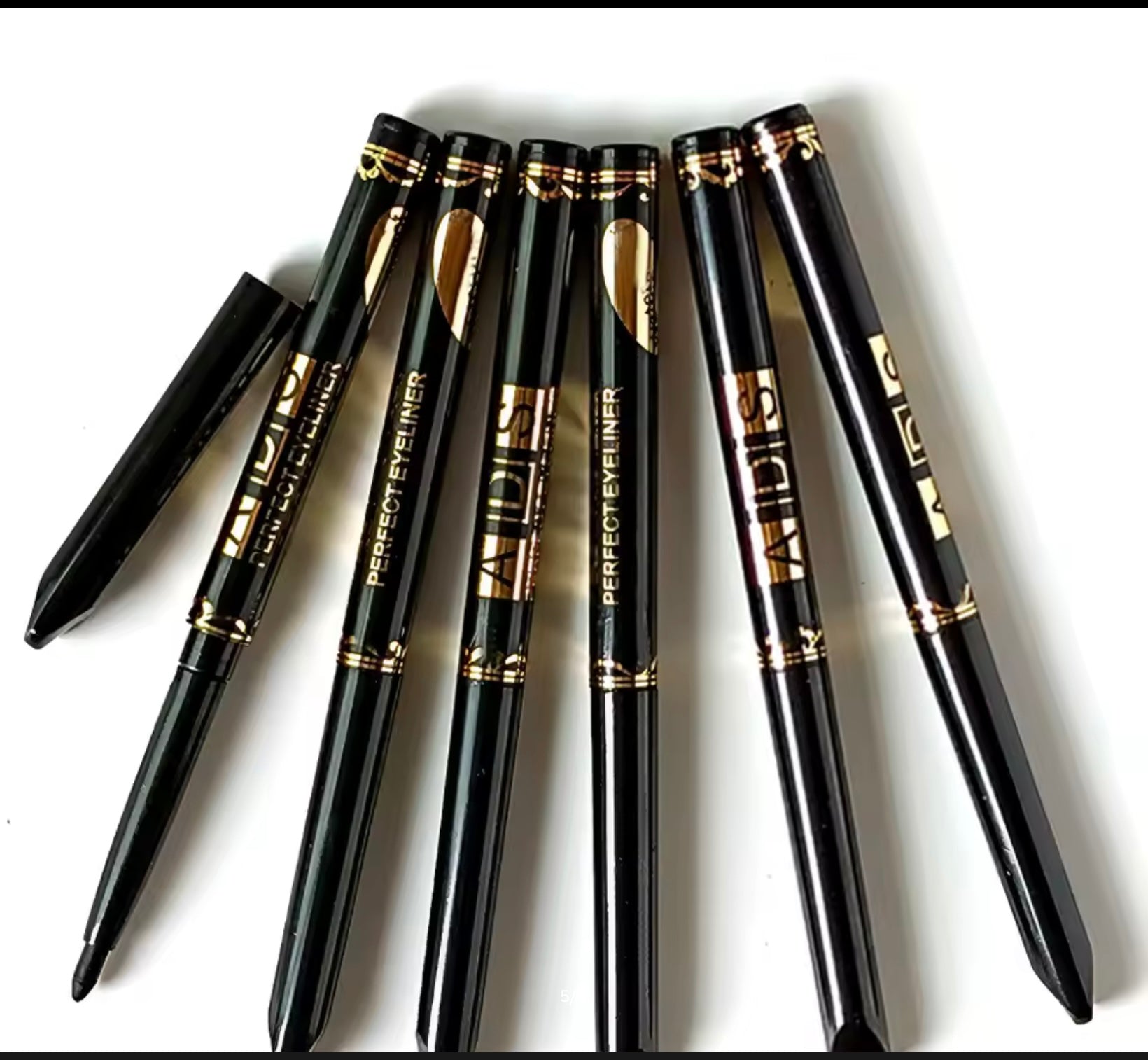 Waterproof Eyeliner Pencil – Smudge-Proof & Long-Lasting